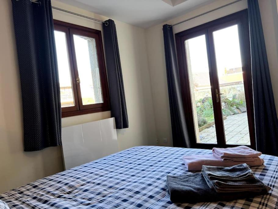 Appartement Calme Au Coeur Du Jardin Violaines Extérieur photo